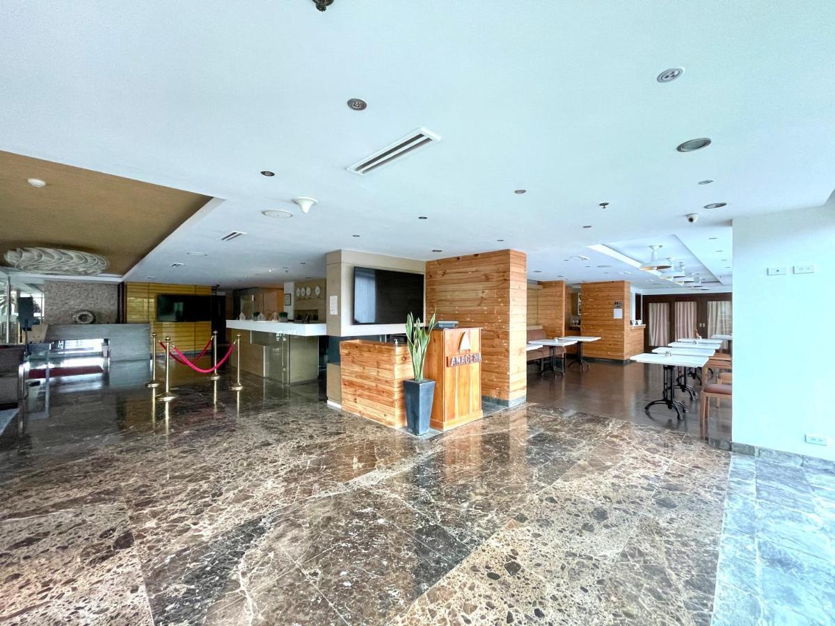 One Tagaytay Place Private Residences Tagaytay City Exterior photo