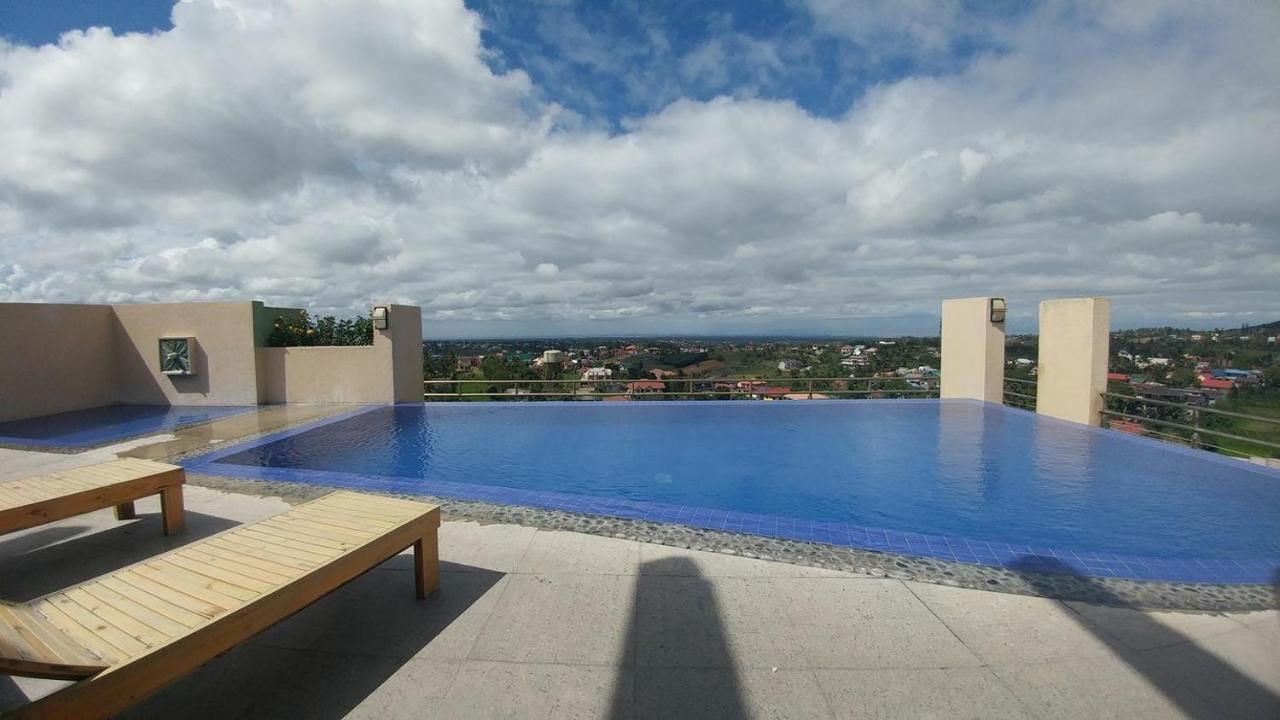 One Tagaytay Place Private Residences Tagaytay City Exterior photo